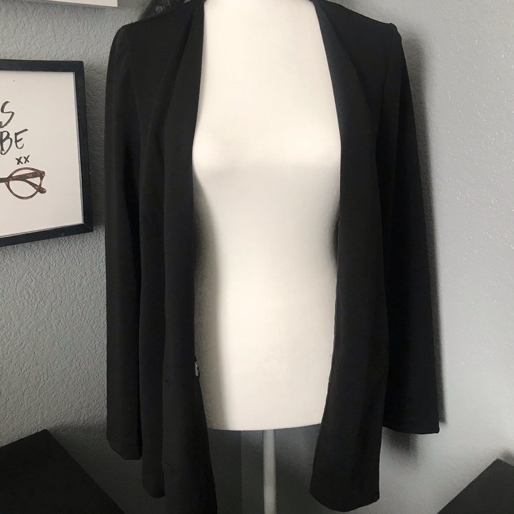 Black Blazer - Picture 6 of 8
